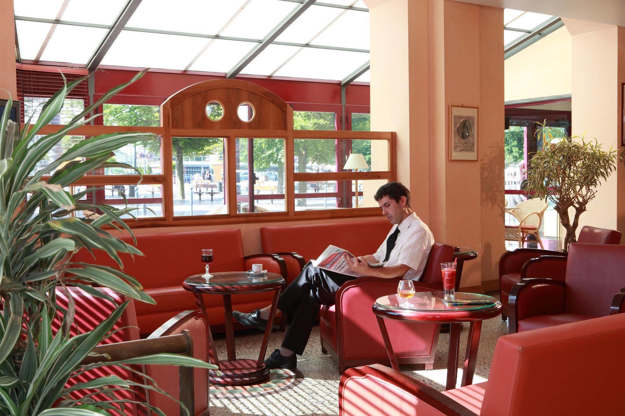 Hotel Moderne Arras Ngoại thất bức ảnh
